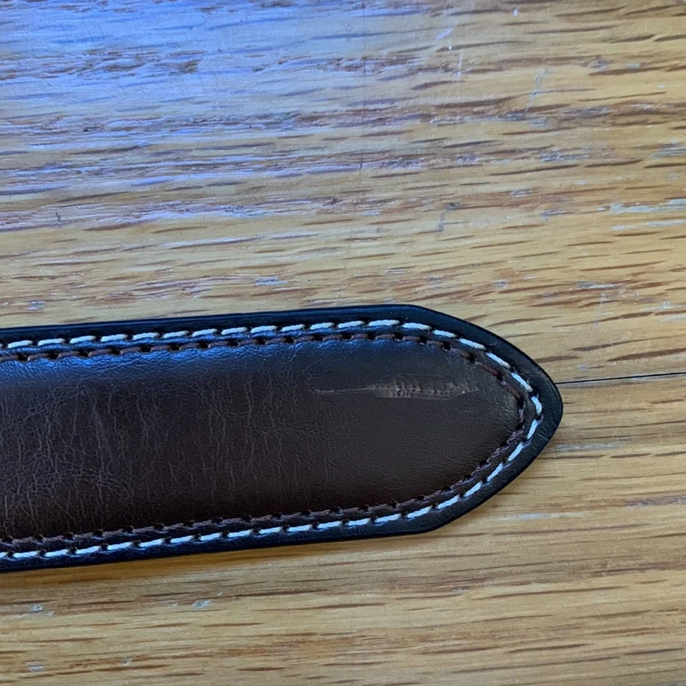 Boys reversible belt.